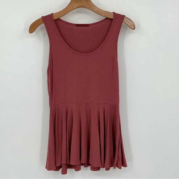 BKE Red Mauve Tank Size Medium J11 - Picture 2 of 4